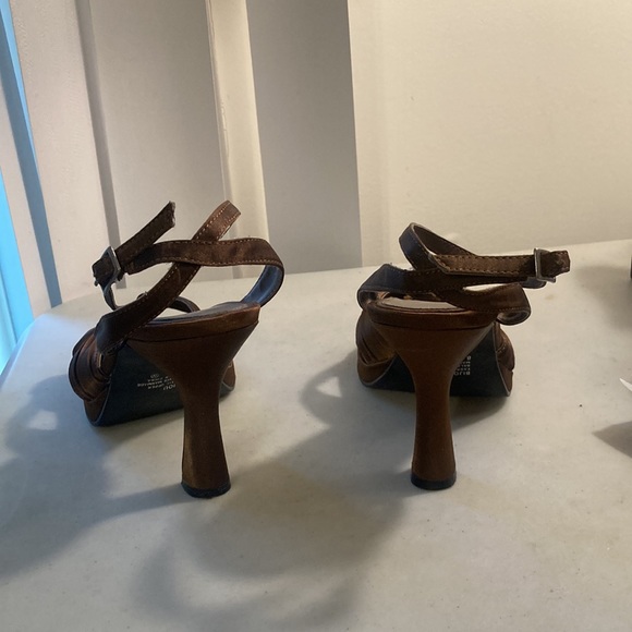 90s “Bijou” Mudd Brown Fabric Uppers Heels Sz 8 M - Picture 5 of 10